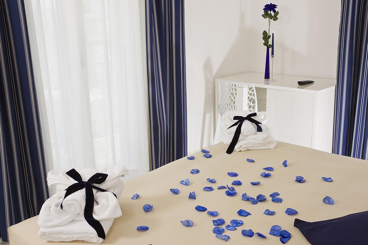 Hotel Nord Est ガビッチェ・マーレ エクステリア 写真
